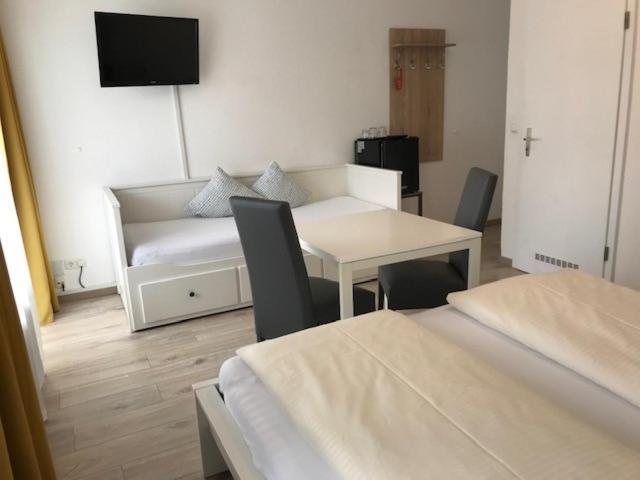Abendruhe Hotel - Kontaktloser Check In Oberhaching Buitenkant foto